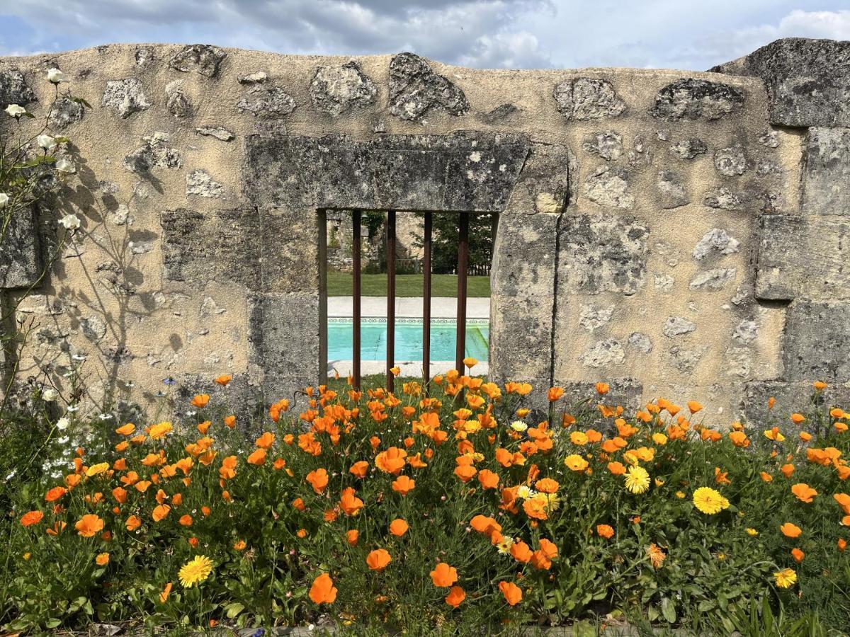 Chateau Canteloup Bed and Breakfast Saint-Caprais-de-Bordeaux Exterior foto